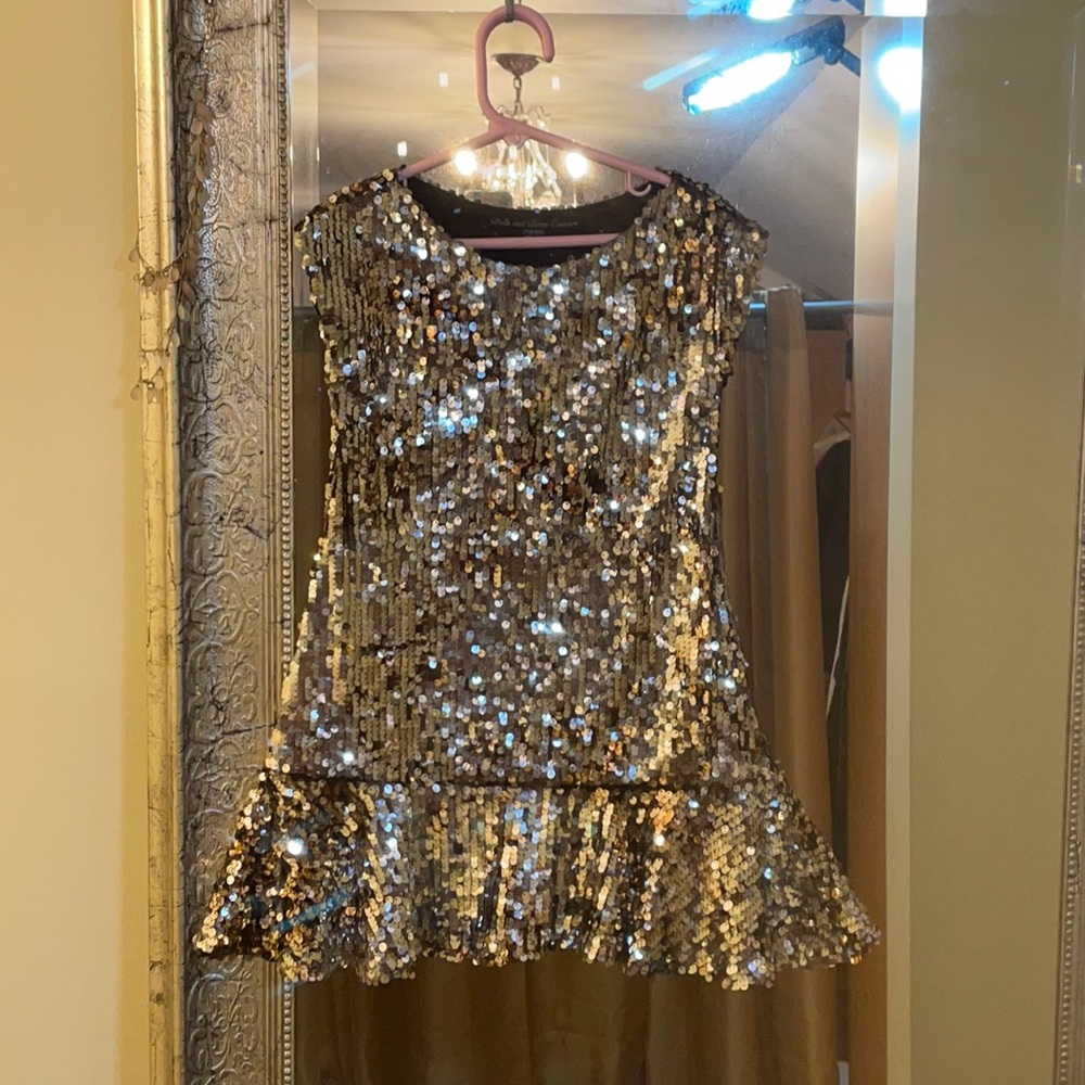 Dolls & Diva Couture all over Sequin dress